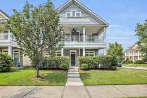 featured image of 102 Moonlight Trail #1