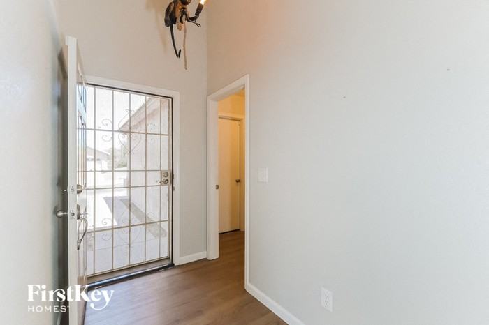 2027 W Cholla Estate Dr - Photo 2 of 15