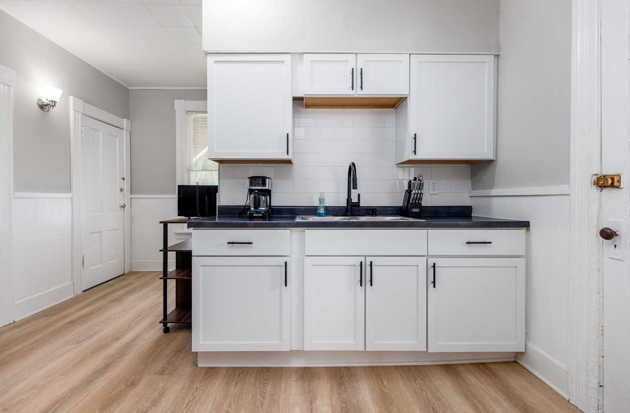 219 Summit Street - Photo 3 of 13