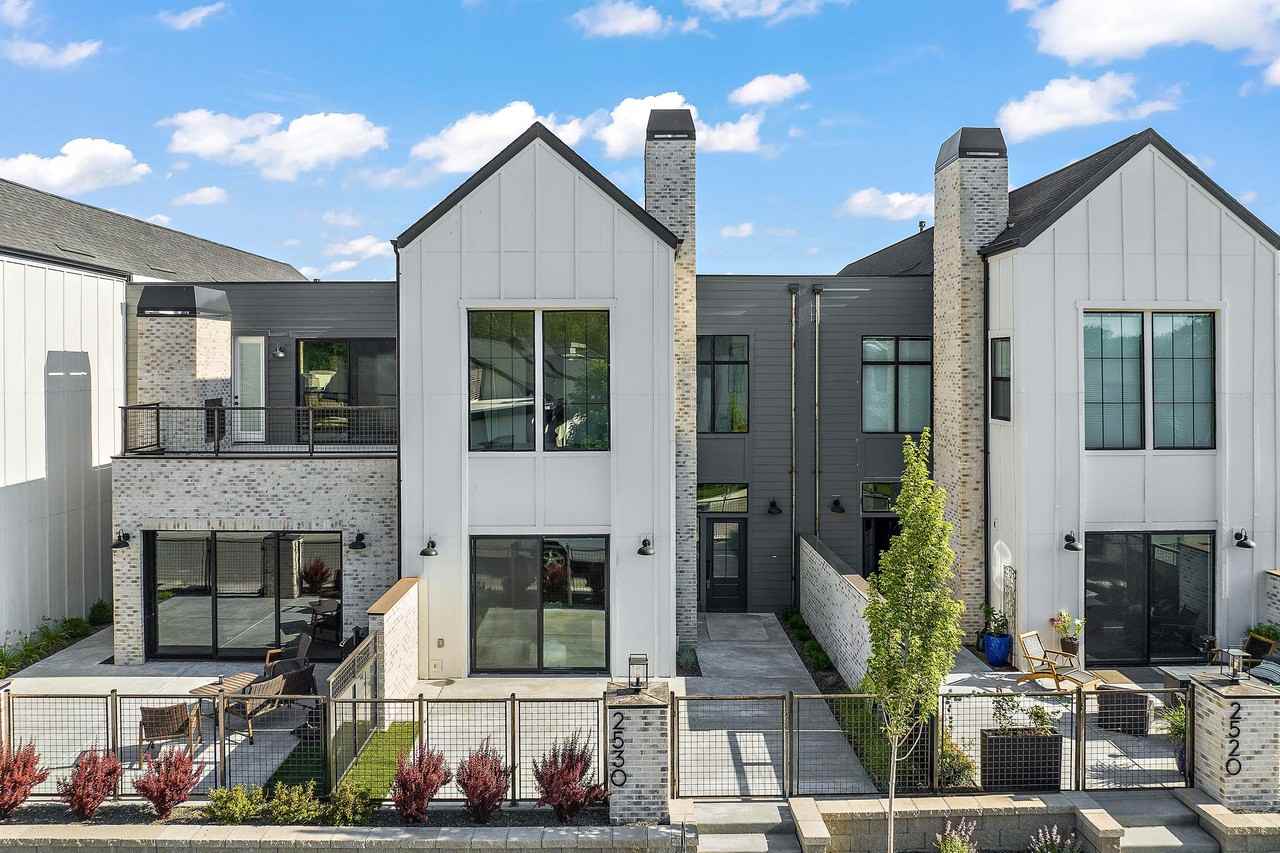 2460 W Iron Coop St #1 - Photo 2 of 30