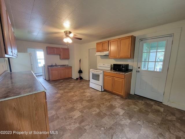 22 Short St #1 - Photo 3 of 18