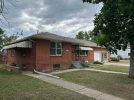 featured image of 119 Peterson St #1