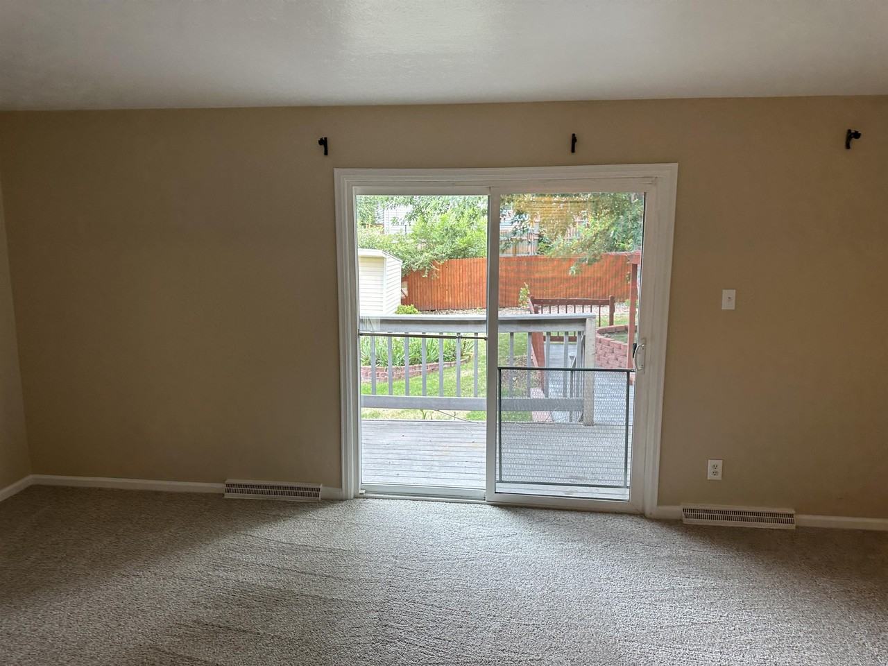 10920 W Exposition Ave #1 - Photo 3 of 17