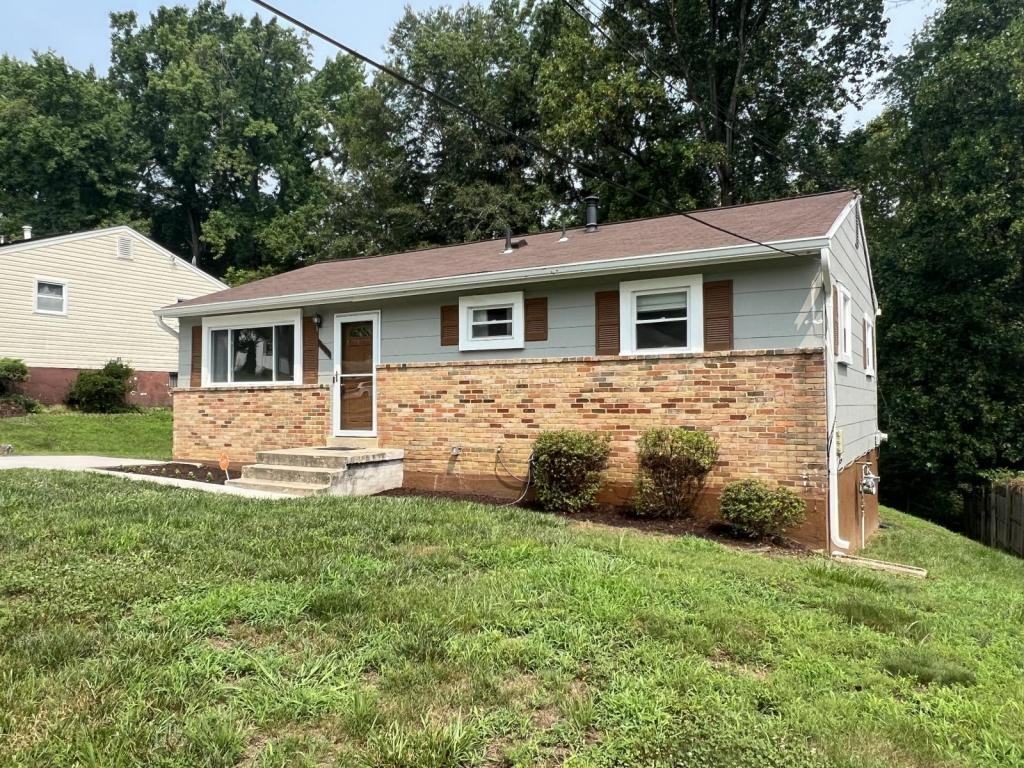 8400 Richville Dr - Photo 3 of 20