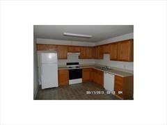 35 Cardinal Ct - Photo 2 of 9