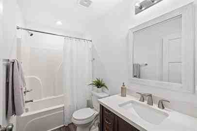 721 Jessica Miley Ln - Photo 2 of 29