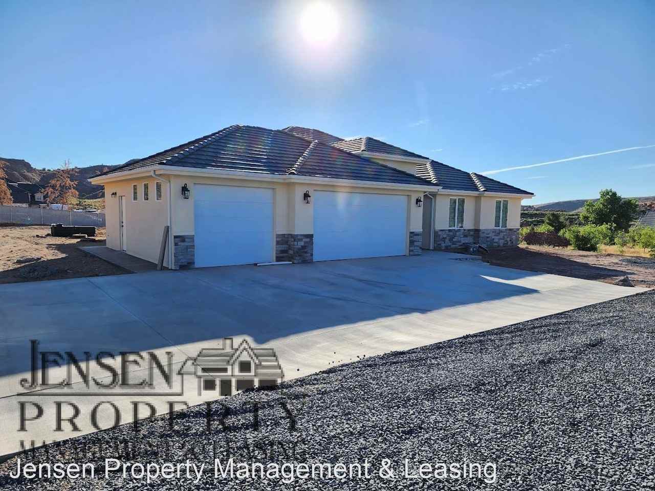 192 Silver Valley Rd - Photo 3 of 37