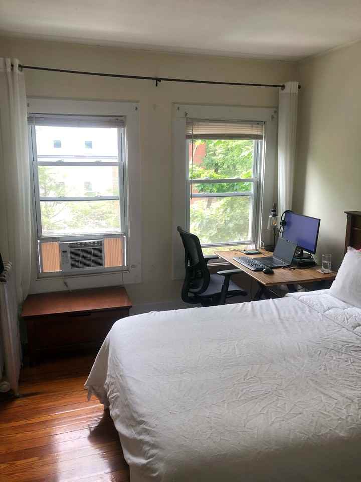 Oxford Street - Photo 2 of 5