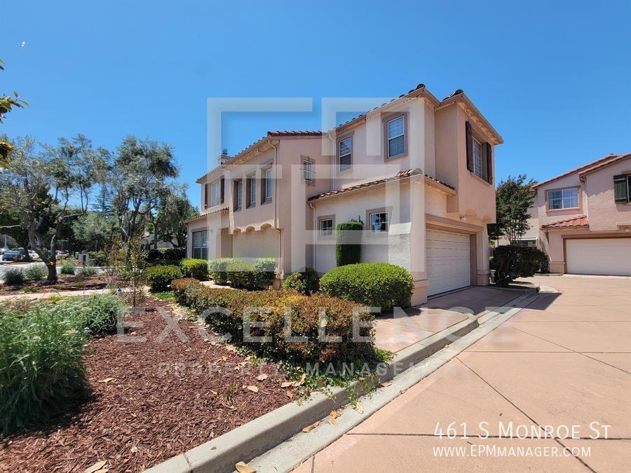 461 S Monroe St - Photo 2 of 18