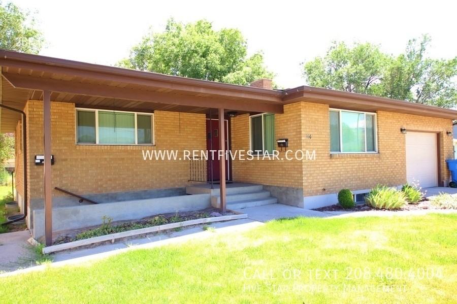 366 1/2 Mckinley Ave