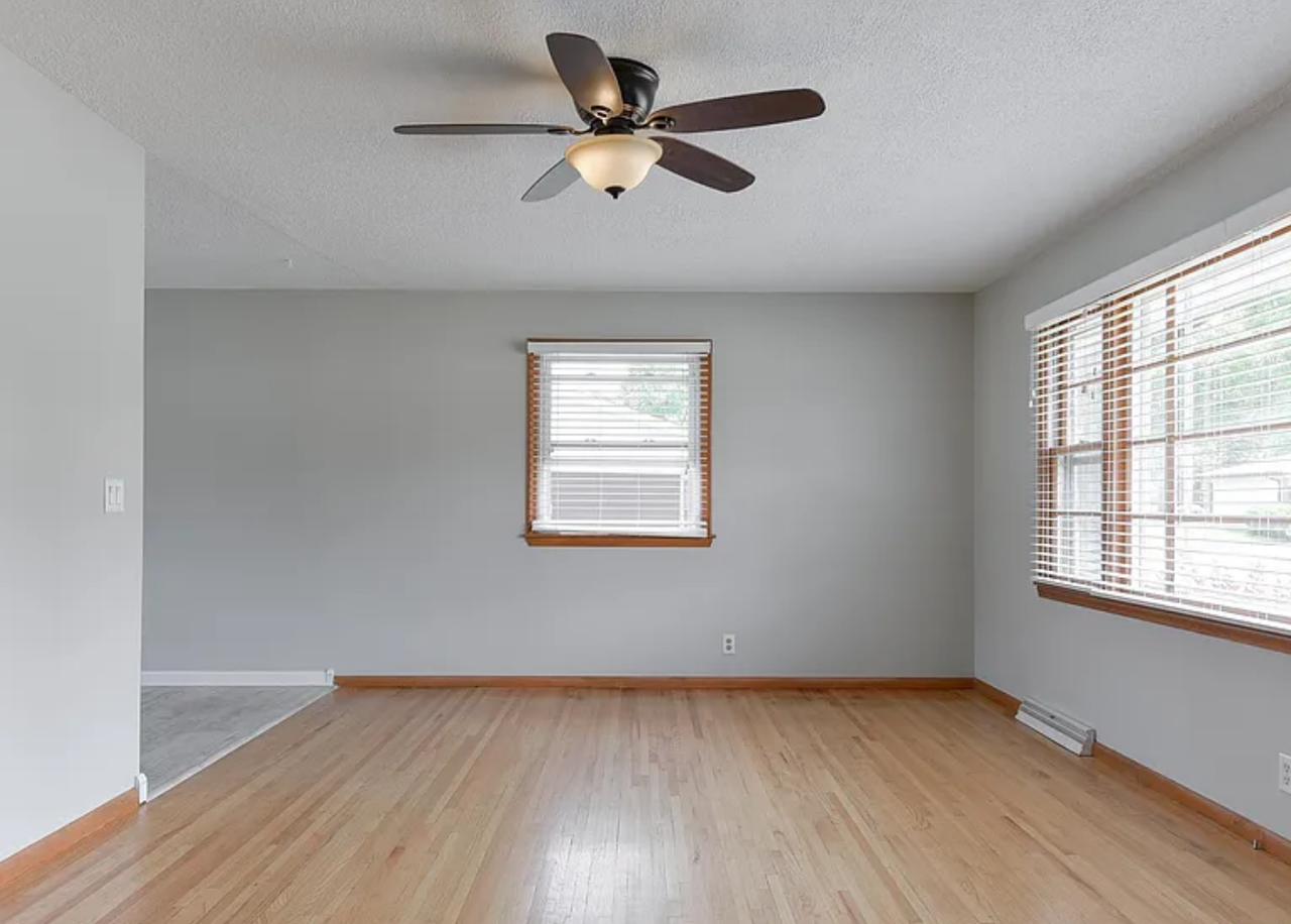 8926 Hamilton St #NA - Photo 3 of 8