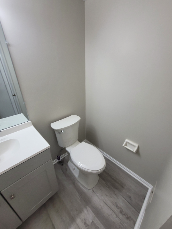 1014 Schneider St Se - Photo 2 of 11