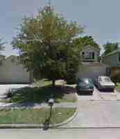 featured image of 906 Oak West Drive #1