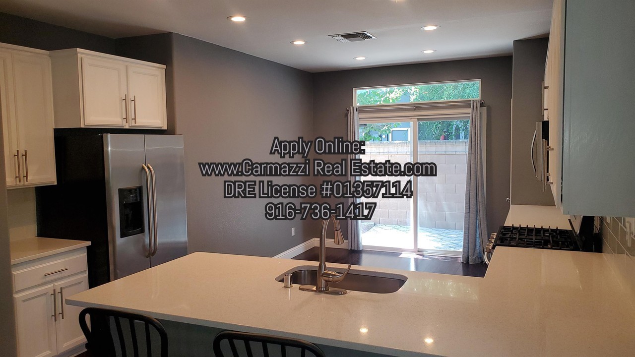 139 Dragonfly Cir #1 - Photo 4 of 29