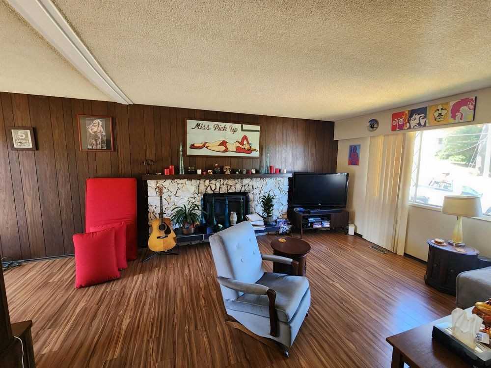 3363 Willowdale Rd - Photo 2 of 28