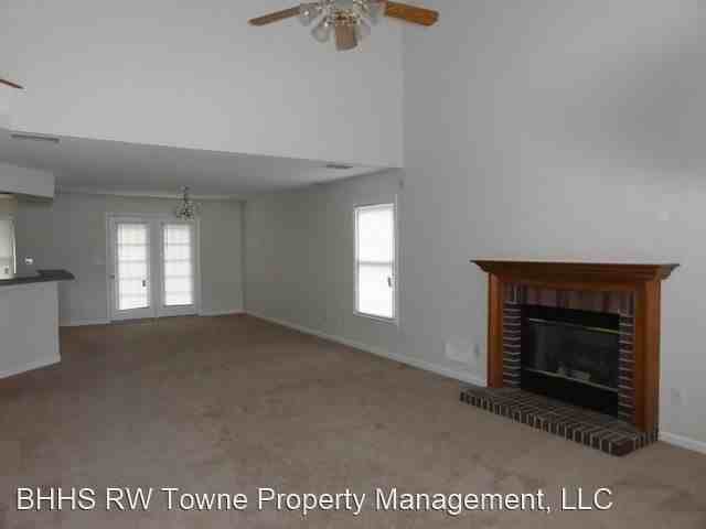 24 Holloway Dr - Photo 3 of 10