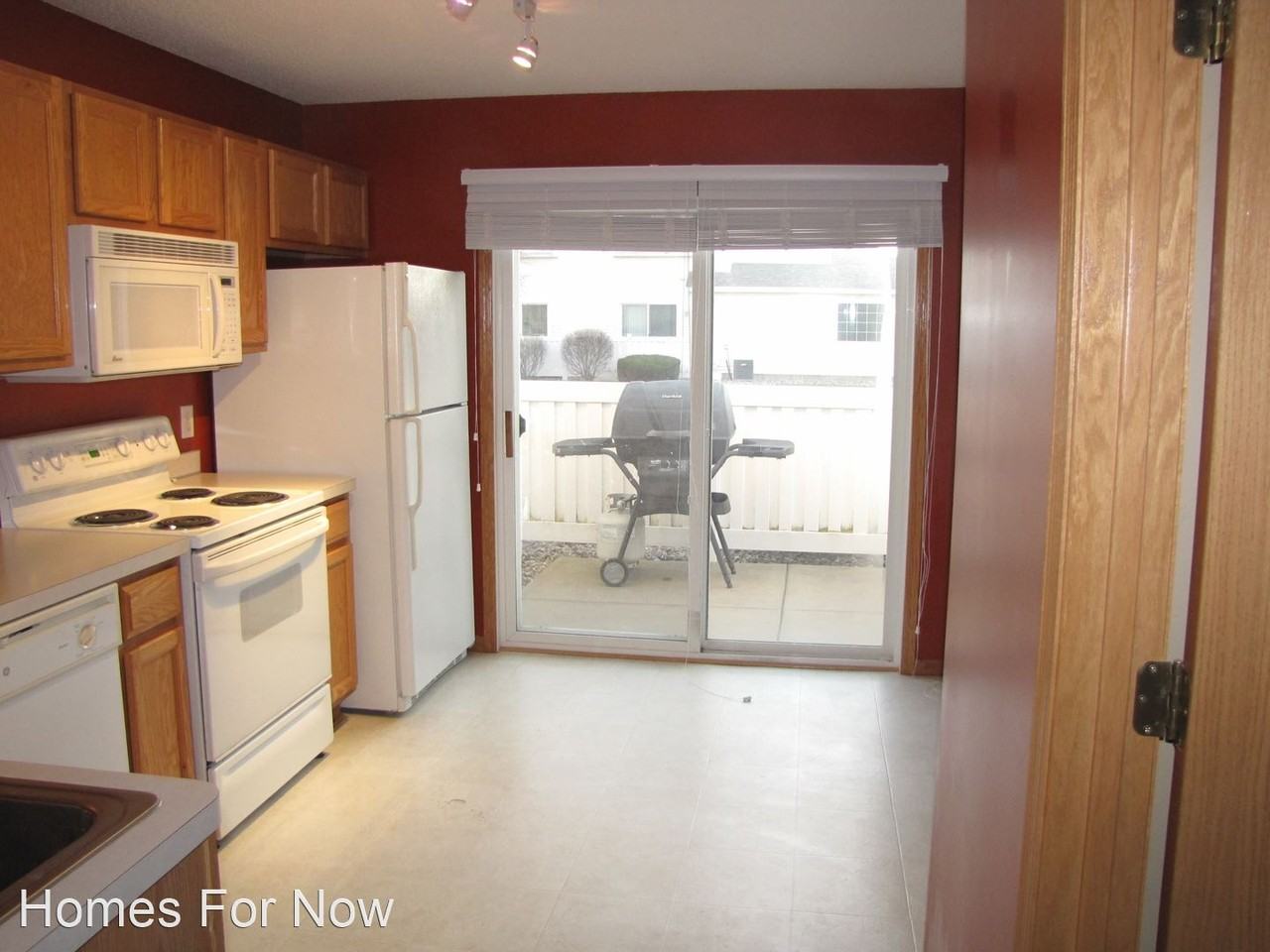 370 Wilderness Dr - Photo 3 of 12