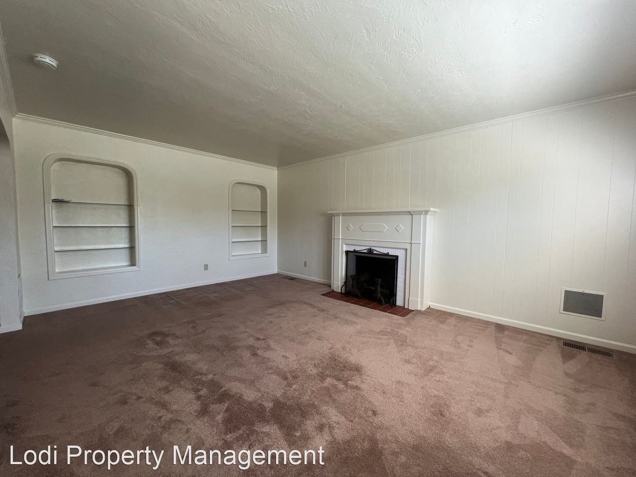 110 N Crescent Ave - Photo 2 of 24