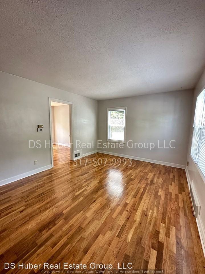 838 Tisdale Ave - Photo 2 of 14