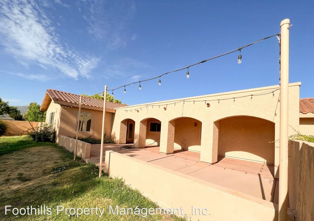 1395 S Rio Verde Ln - Photo 2 of 24
