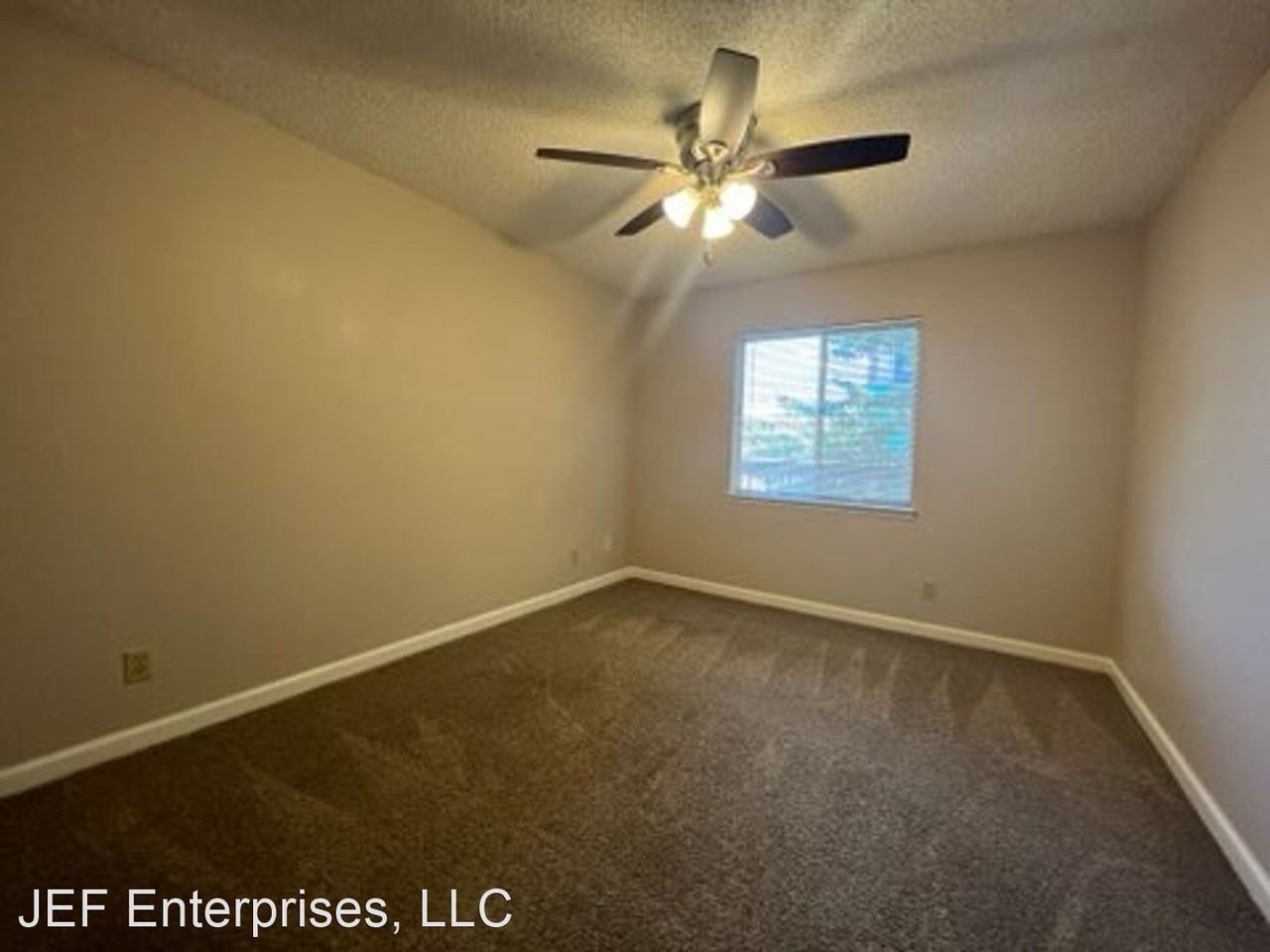 1535 N Virginia Street - Photo 2 of 6