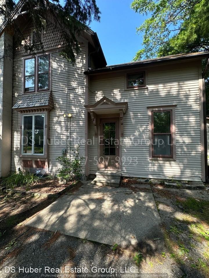 512 W Ionia St. - Photo 3 of 16