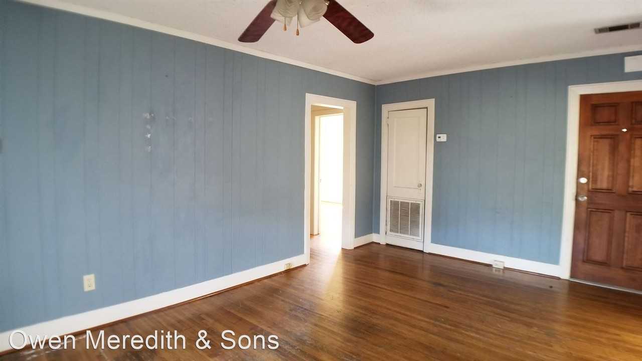 222 22nd St E - Photo 2 of 9