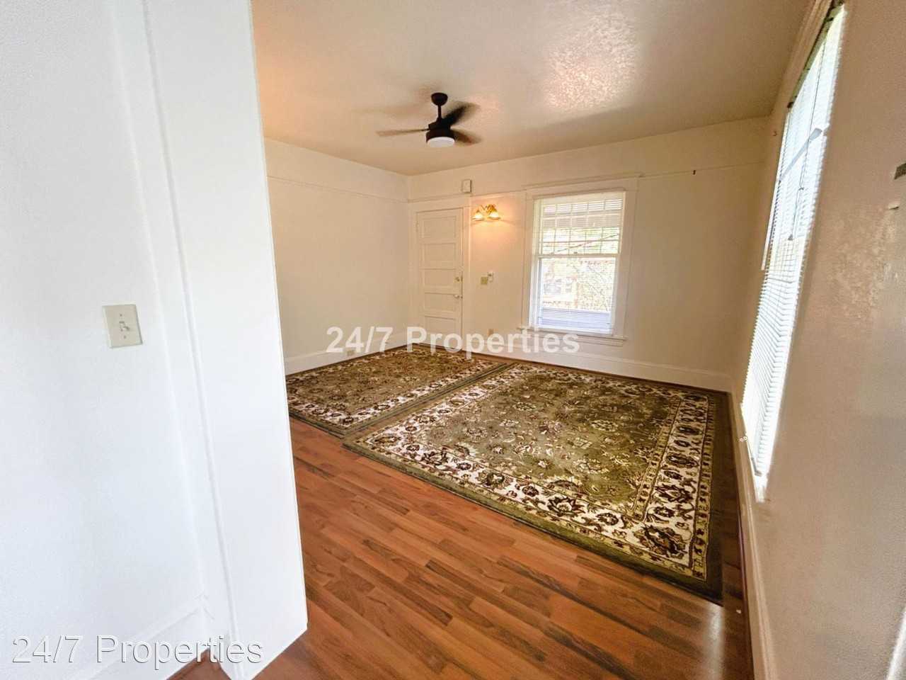 1228 NE 26th Ave. - Photo 3 of 10