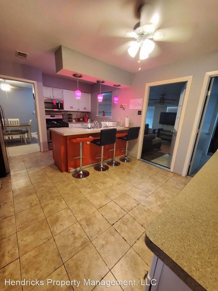 109 Julia Helen Dr - Photo 3 of 15