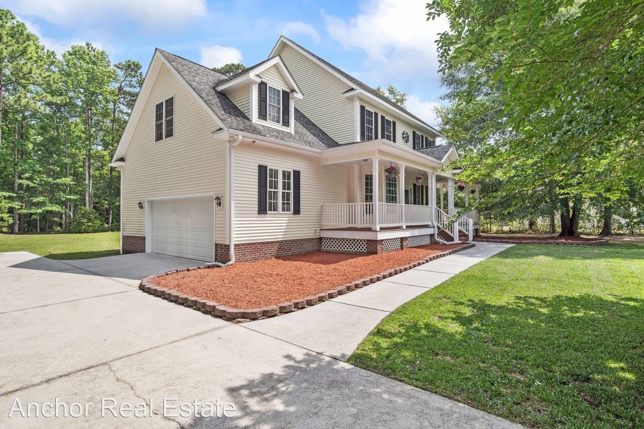 104 Blue Jay Way - Photo 3 of 46