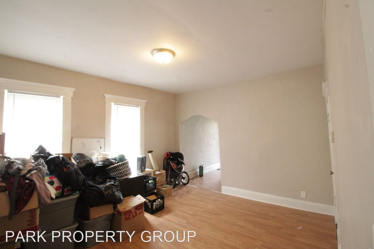 478 E Morrill Ave - Photo 3 of 7