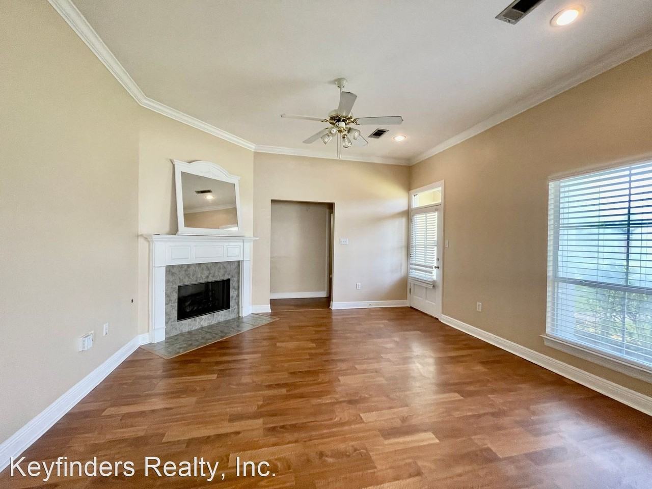 1793 Raven Way Dr - Photo 2 of 14