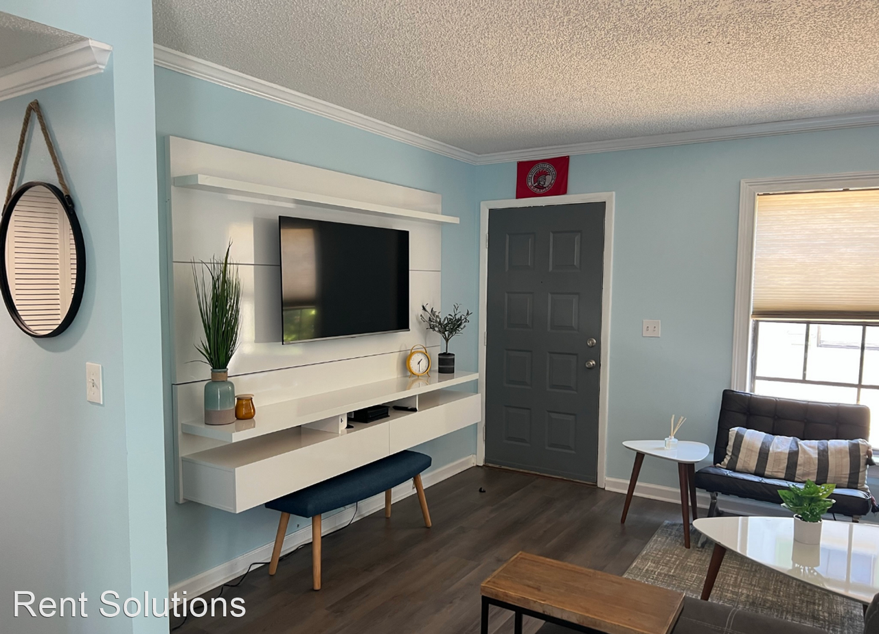 3811 W Platt St #A - Photo 3 of 17