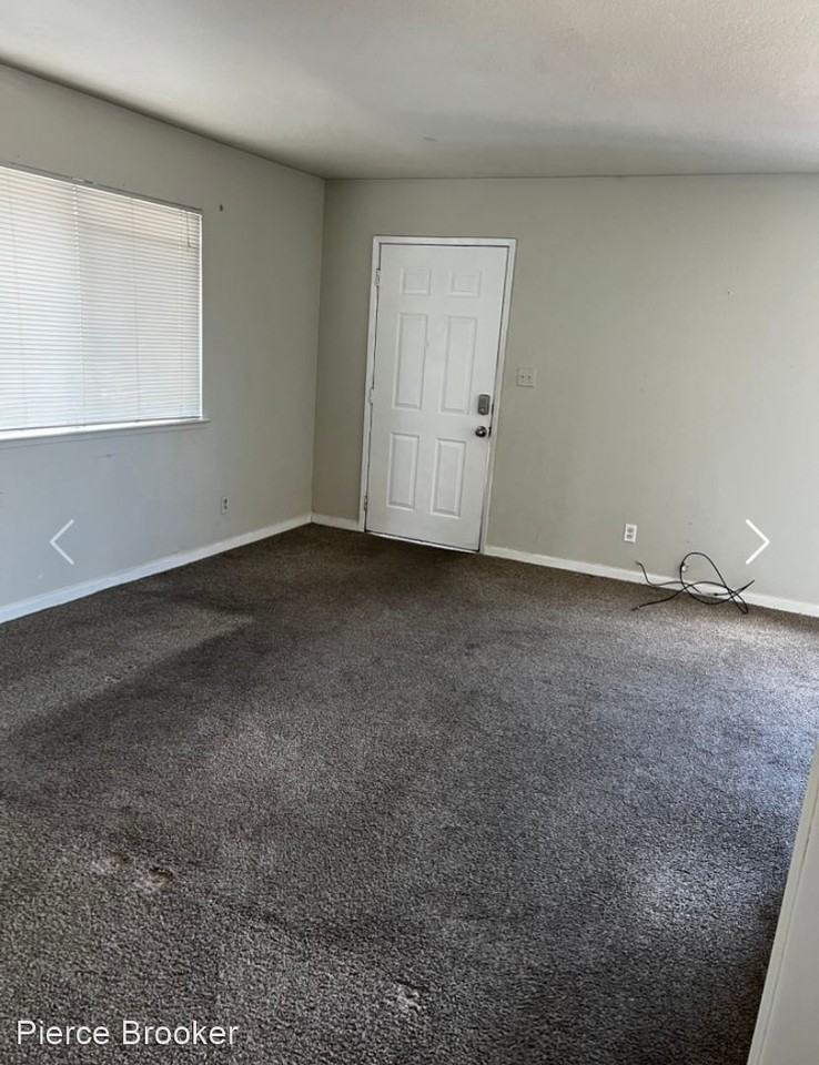 230 N 4th Avenue - Photo 2 of 4