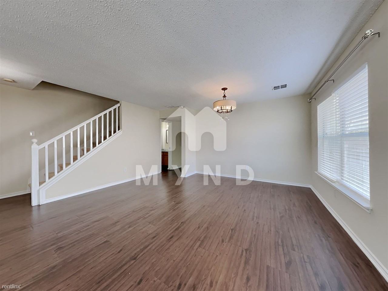 316 Willow Oak Dr - Photo 2 of 19
