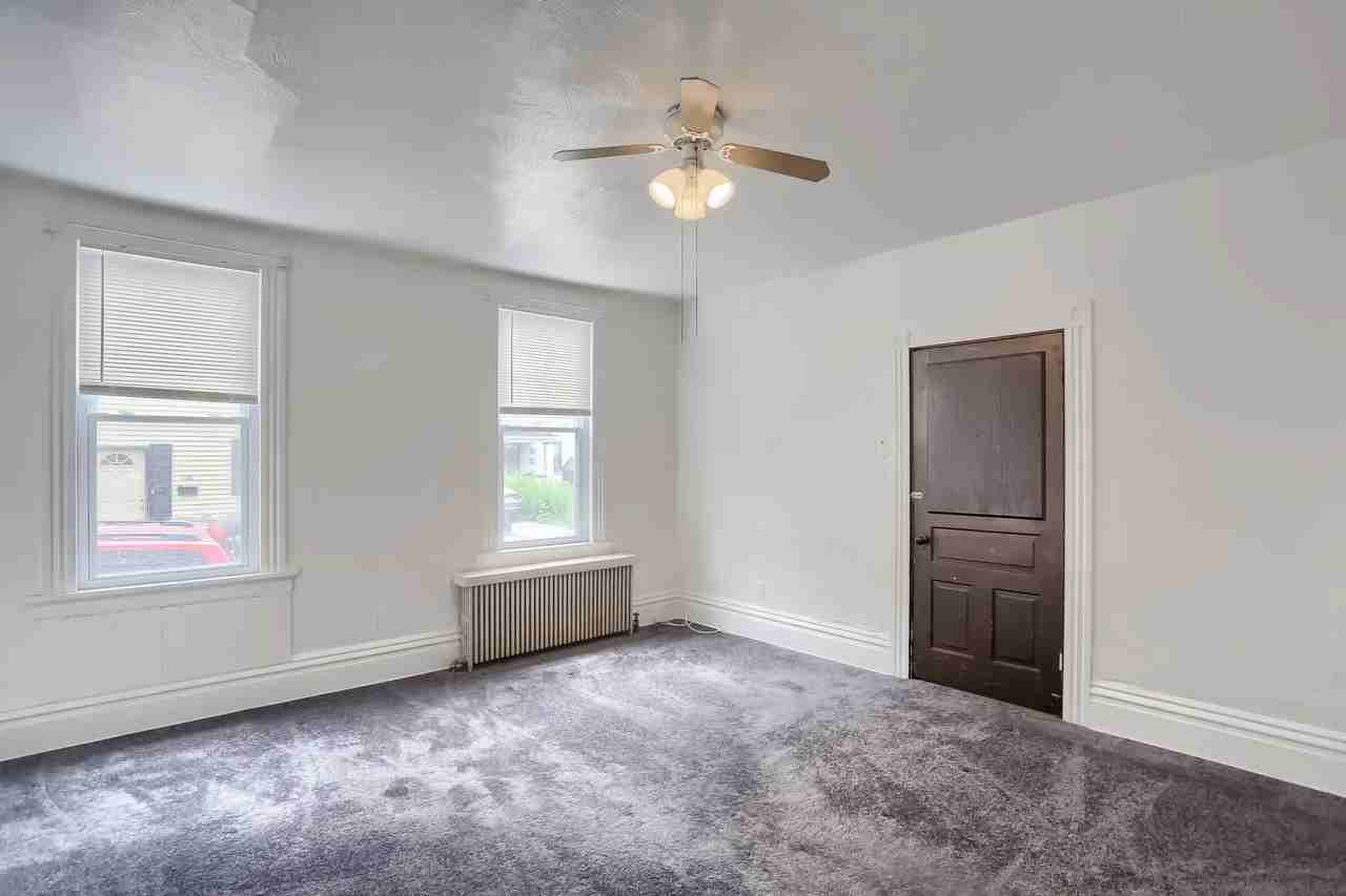 1122 Goettman St - Photo 2 of 8