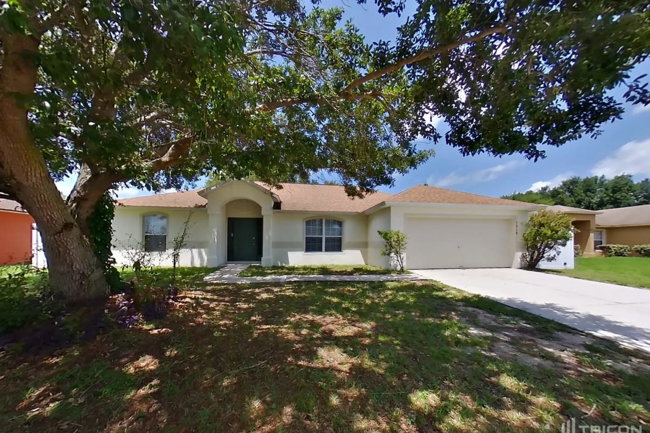 1219 Cheshire St - Photo 2 of 34