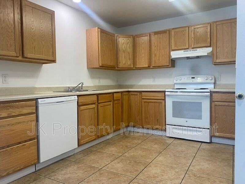 5000 4th Ave N #01 - Photo 7 of 21