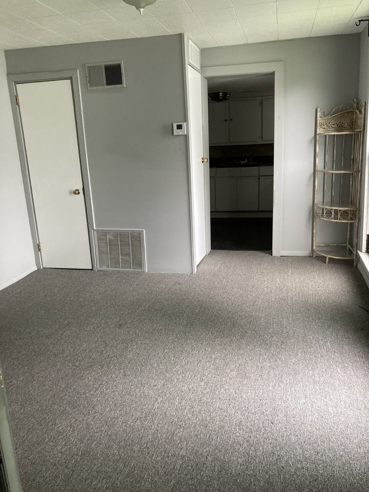 524 W Patterson Ave #524 - Photo 3 of 10