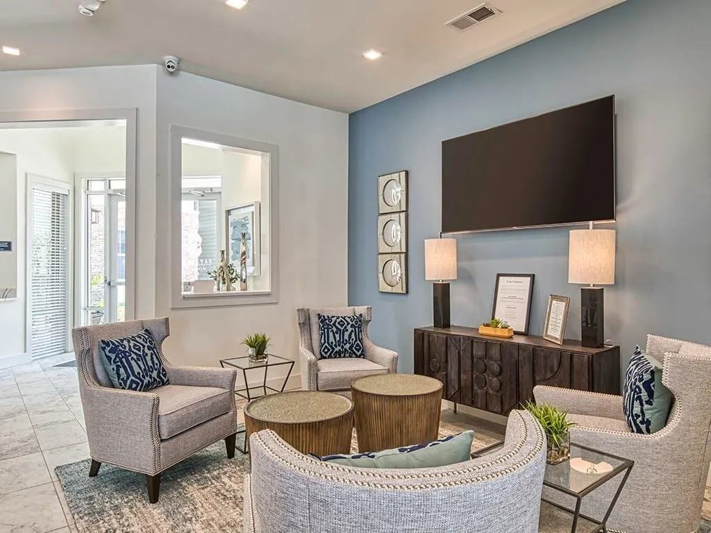 Sapphire at Centerpointe - Photo 5 of 29