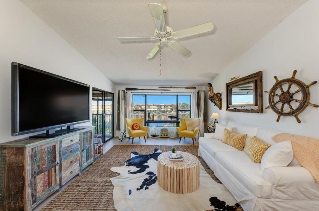 9076 Midnight Pass Rd #10 - Photo 2 of 11