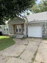 308 Southwest 44th Street - Photo 1 of 1