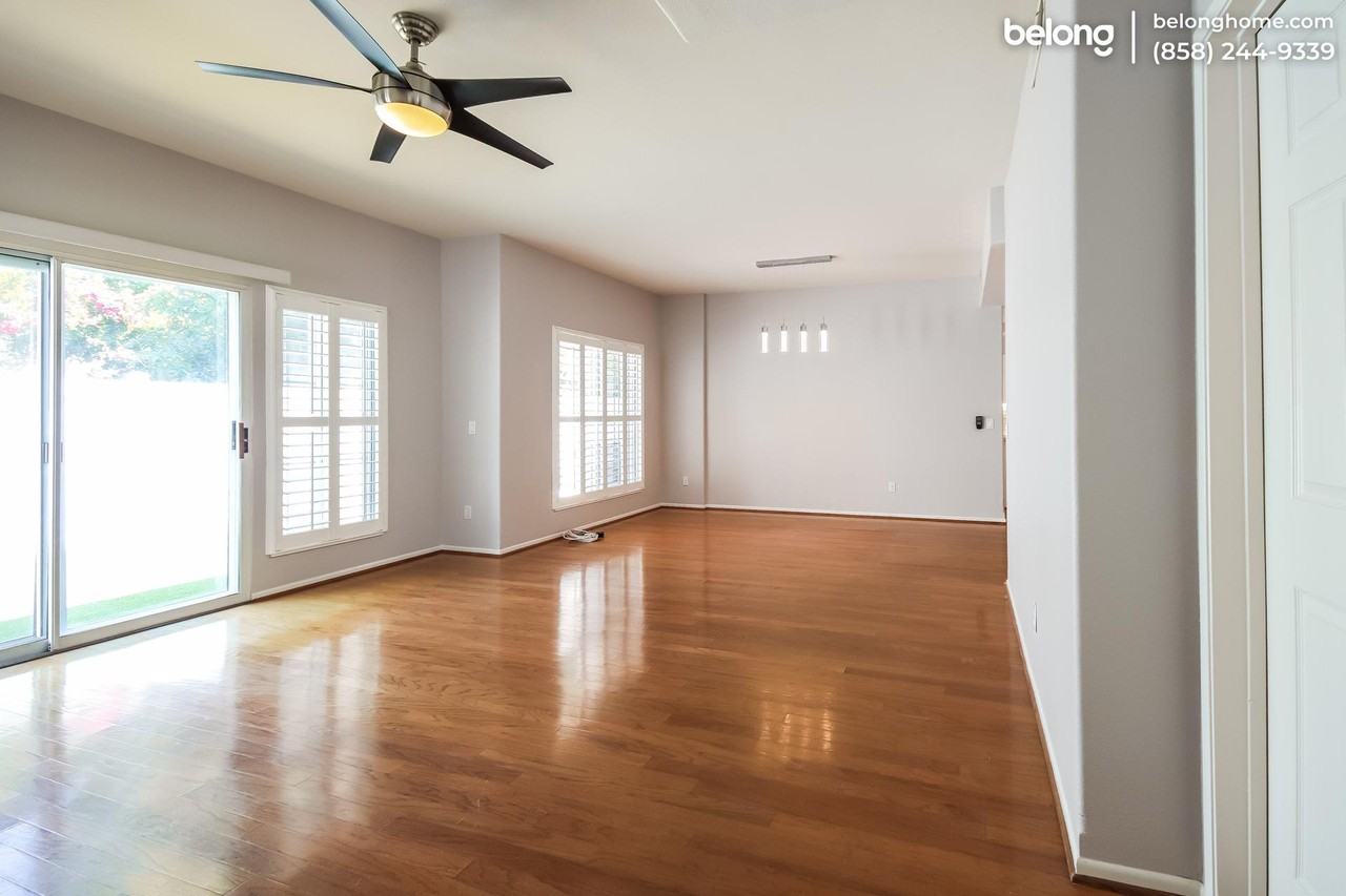 8641 Via Mallorca #C - Photo 6 of 34