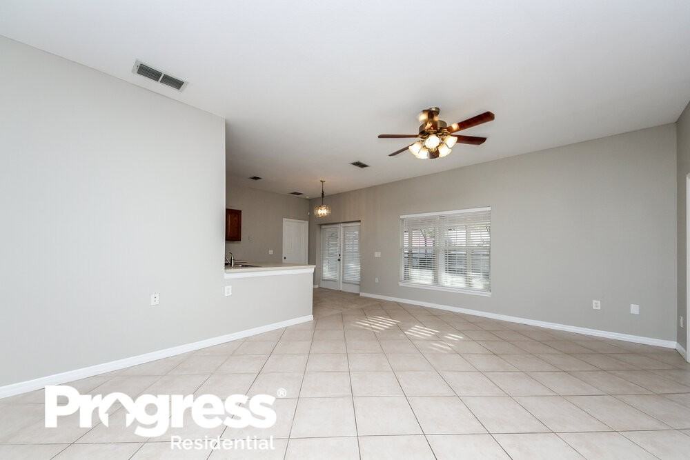 2704 Pearl Ct - Photo 3 of 16