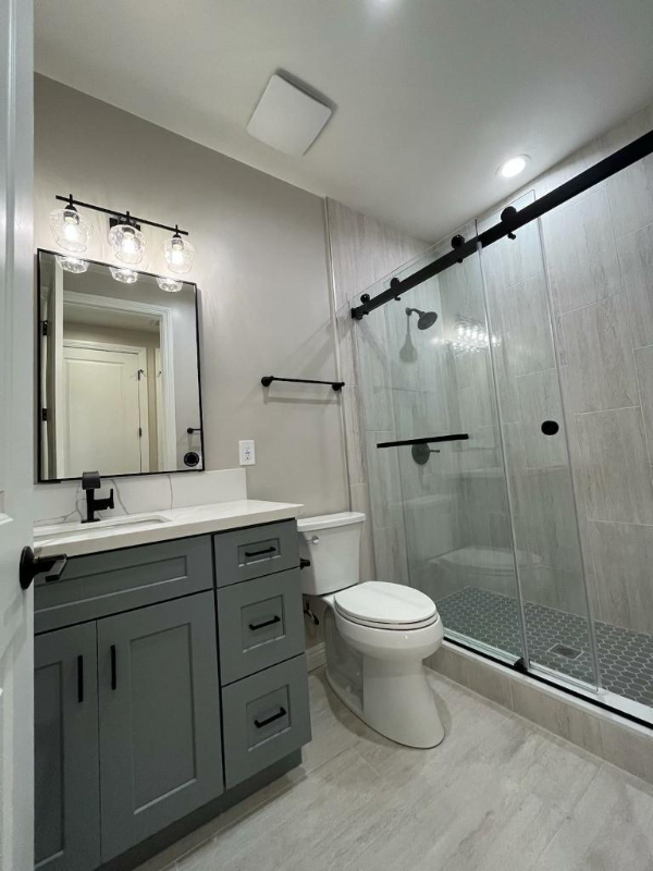 10526 Olive St #B - Photo 3 of 8