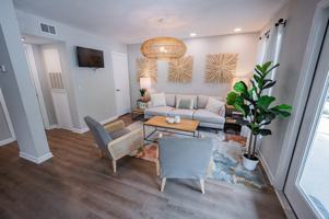 featured image of 818 Strickland Pl Apt 102