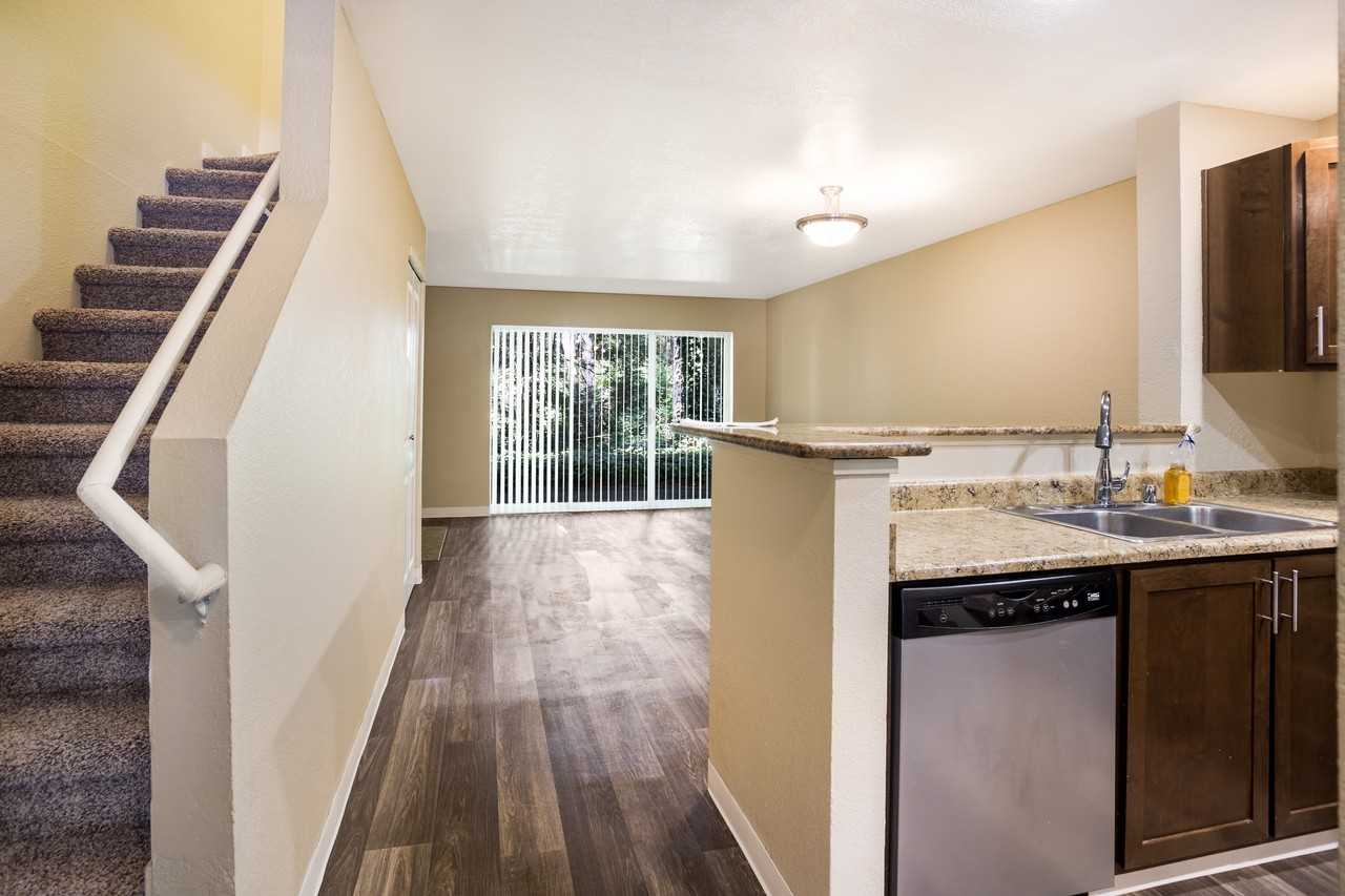 Arcadia Townhomes - Photo 3 of 31