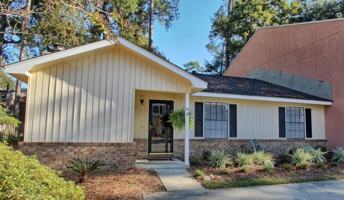 featured image of 16 Navigator Ln #1