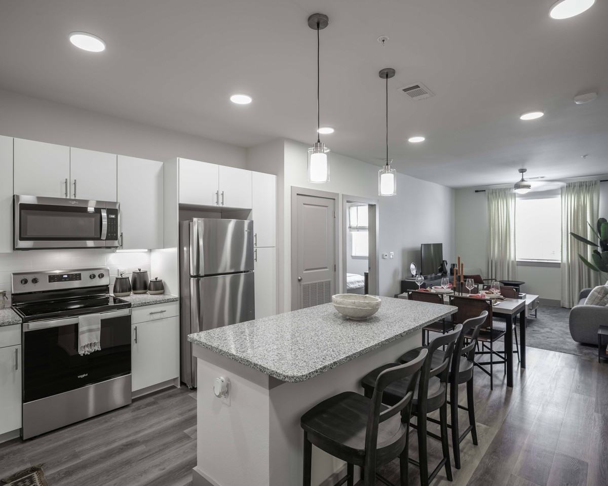 Beckett Cottingham - Photo 2 of 26