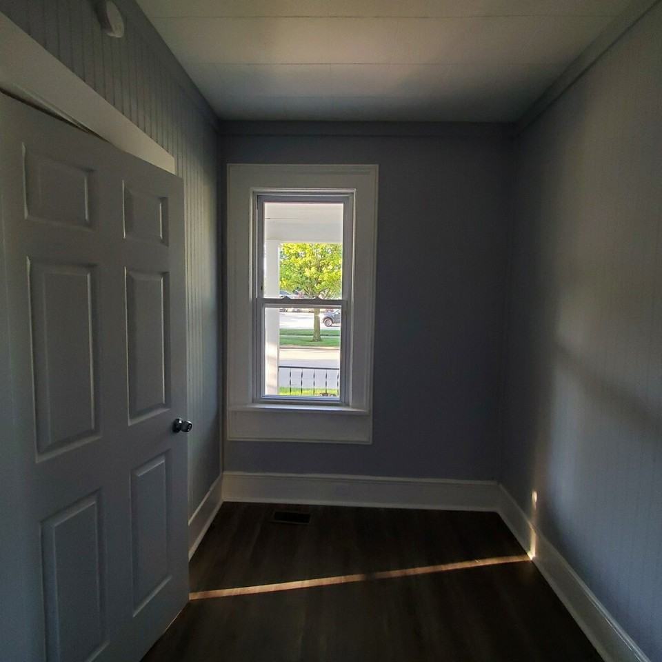 1317 Beard Street #1 - Photo 3 of 43